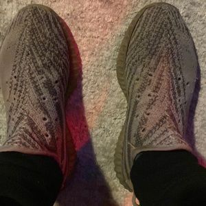 Yeezys beluga NO LACES